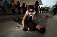 Lunes 14 de mayo del 2012.  Tuxtla Gutiérrez, Chiapas. Estudiantes y miembros de organizaciones sociales de Chiapas protestan en las ciudades de San Cristóbal de las Casas y en la capital de este estado por los femenicidios que han ocurrido en este estado