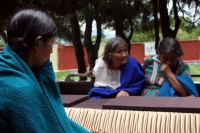 Lunes 2 de julio del 2012. Pueblo Nuevo, Chiapas. Familiares de los militantes del PRI muertos la víspera en Pueblo Nuevo Solistahuacan piden justicia por los hechos violentos durante las elecciones de este domingo.