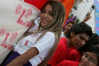 Miércoles 1 de diciembre. (especial 30 fotos). La comunidad lesbico, trans y gay de Chiapas participa en la marcha organizada por las ONG´s y grupos de ayuda y de derechos humanos durante la celebración mundial de la Lucha Contra el VIH-SIDA por la avenid