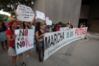 Domingo 23 de noviembre del 2014. Tuxtla Gutiérrez. Organizaciones feministas y sociales durante la Marcha de las Putas 2014 esta tarde en la capital del estado de Chiapas.