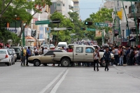 Domingo 15 de noviembre del 2015. Tuxtla Gutiérrez. Maestros de la CNTE durante la toma de estaciones radiofónicas antes de regresar a sus comunidades para informar sobre las actividades sostenidas en el plantón del primer cuadro de la capital del estado 