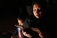 Martes 9 de julio del 2013. San Cristóbal de las Casas. Familias de indígenas tsotsiles Chamulas asentadas en la comunidad Molino de los Arcos celebran el inicio del ayuno durante el Ramadán.