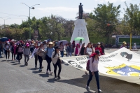Viernes 1 de marzo del 2019. Tuxtla Gutiérrez. Aspectos de la marcha magisterial esta mañana donde los maestros protestan por la política educativa de AMLO y exigiendo la renuncia de la Secretaria de Educación en Chiapas.