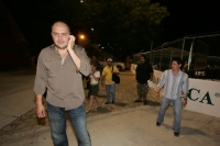 Reily recorre el estadio preparando el terreno para el concierto de mañana