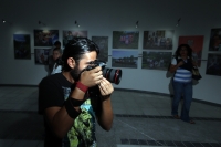 Miércoles 29 de agosto del 2012. Tuxtla Gutiérrez, Chiapas. Esta noche se inauguro la exposición fotografica Retratos de Familia, La Familia chiapaneca en el Siglo XXI del colectivo de fotografos en el estado durante el 2º encuentro Foro de Periodismo cul Miércoles 29 de agosto del 2012. Tuxtla Gutiérrez, Chiapas. Esta noche se inauguro la exposición fotografica Retratos de Familia, La Familia chiapaneca en el Siglo XXI del colectivo de fotografos en el estado durante el 2º encuentro Foro de Periodismo cul