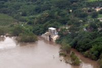 Domingo 12 de septiembre. S. S. E. vista aérea de la ribera del Grijalva donde se observan las afectaciones en algunas casas y en cultivos por el desfogue de la presa La Angostura.
