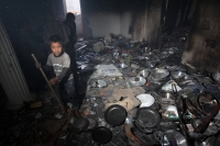 Miércoles 27 de junio del 2012. Pueblo Nuevo Solistahuacan, Chiapas.Habitantes de comunidad Rincón Chamula protagonizaron la víspera de este día un enfrentamiento dejando como saldo 6 casa 7 8 vehículos incendiados; provocados por un accidente entre una c