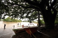 Jueves 9 de agosto del 2012. Chiapa de Corzo, Chiapas. La Capitanía de Puerto instruyo a los prestadores de servicios turísticos dentro del cauce del Cañón del Sumidero a que no usen las embarcaciones hasta nuevo aviso