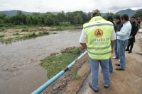 Martes 28 de junio. La obra de comunicaciones entre las ciudades de Villa Corzo y La Concordia permanece dañada a pesar de los esfuerzos de inversión de los niveles de gobierno desde las afectaciones del huracán Matthew. El puente Revolución Mexicana man Martes 28 de junio. La obra de comunicaciones entre las ciudades de Villa Corzo y La Concordia permanece dañada a pesar de los esfuerzos de inversión de los niveles de gobierno desde las afectaciones del huracán Matthew. El puente Revolución Mexicana man