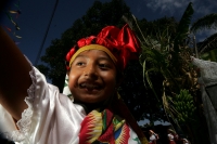 Miércoles 2 de febrero. Las celebraciones del día de la Virgen de Candelaria se celebran con danzas tradicionales donde los pertenecientes a la Cofradía de la Etnia Zoque presentan las danzas de la Casita y la Robadera en el atrio de la iglesia de este lu