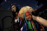 Miércoles 2 de febrero. Las celebraciones del día de la Virgen de Candelaria se celebran con danzas tradicionales donde los pertenecientes a la Cofradía de la Etnia Zoque presentan las danzas de la Casita y la Robadera en el atrio de la iglesia de este lu
