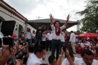 Miércoles 27de junio del 2018. Chiapa de Corzo. Roberto Albores Gleason, candidato del PRI-NA cierra sus actividades proselitistas para buscar la gubernatura del estado de Chiapas esta tarde en la colonial ciudad del rio Grijalva. Miércoles 27de junio del 2018. Chiapa de Corzo. Roberto Albores Gleason, candidato del PRI-NA cierra sus actividades proselitistas para buscar la gubernatura del estado de Chiapas esta tarde en la colonial ciudad del rio Grijalva.