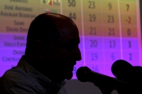 Lunes 13 de febrero del 2012. Encuesta de Roy Campos en Chiapas.