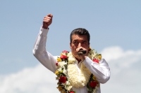 Domingo 8 de julio del 2018. Tuxtla Gutiérrez. Rutilio Escandón Cadenas después de recibir la constancia de mayorí­a de votos como Gobernador Electo del Instituto de Elecciones y Participación Ciudadana dirige su mensaje polí­tico mensaje a los ciudad