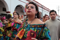 Domingo 14 de enero del 2018. Chiapa de Corzo. Saludos al Santo. Las Chiapanecas vestidas con su traje tradicional adornado con flores bordadas recorren las calles en una procesión para saludar al San Sebastián durante los primeros dÃÂas de la Fiesta de Domingo 14 de enero del 2018. Chiapa de Corzo. Saludos al Santo. Las Chiapanecas vestidas con su traje tradicional adornado con flores bordadas recorren las calles en una procesión para saludar al San Sebastián durante los primeros dÃÂas de la Fiesta de