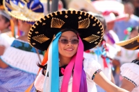 Miércoles 1 de febrero del 2017. San Fernando, Chiapas. La danza de Las Candelarias. Las mujeres y jóvenes de la comunidad visten el traje tradicional Zoque acompañado de un sombrero charro para bailar en las fiestas patronales de la virgen de la Candelar