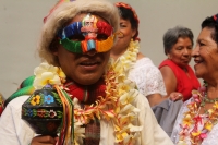 Viernes 25 de abril del 2014. Tuxtla Gutiérrez. La Flor de Mayo es la protagonista de las festividades patronales de San Marcos en la capital del estado de Chiapas, donde La Ensarta y la procesión a la usanza de los indÃgenas Zoques lleva a punto culminan Viernes 25 de abril del 2014. Tuxtla Gutiérrez. La Flor de Mayo es la protagonista de las festividades patronales de San Marcos en la capital del estado de Chiapas, donde La Ensarta y la procesión a la usanza de los indÃgenas Zoques lleva a punto culminan