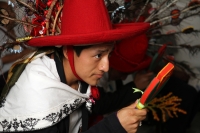 Viernes 17 de agosto del 2018. Tuxtla Gutiérrez. La Danza de San Roque o Jatararoque Etzé. La comunidad zoque lleva a cabo el recorrido del Baile de los cuatro Patrones de la ciudad San Jacinto, Santo Domingo, San Bartolomé y San Roque durante las fest