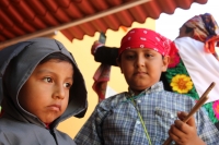 Miércoles 16 de agosto del 2017. Tuxtla Gutiérrez. Los grupos de danzantes tradicionales de la comunidad Zoque celebran los festejos del Santo Patrono del Barrio de San Roque bailando con la música del carrizo y tambor recorriendo las calles de la ciudad Miércoles 16 de agosto del 2017. Tuxtla Gutiérrez. Los grupos de danzantes tradicionales de la comunidad Zoque celebran los festejos del Santo Patrono del Barrio de San Roque bailando con la música del carrizo y tambor recorriendo las calles de la ciudad