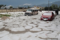 Foto/Emiliano H. Sinwell. Sábado 24 de marzo del 2012. Espectacular granizada en San Cristóbal de las Casas.