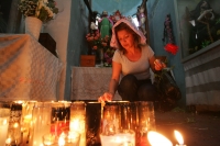 Lunes 18 de octubre. El culto a la muerte dentro de la Iglesia Ortodoxa Independiente de México de San Pascualito en la ciudad de Tuxtla.