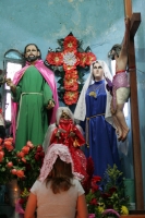 Lunes 18 de octubre. El culto a la muerte dentro de la Iglesia Ortodoxa Independiente de México de San Pascualito en la ciudad de Tuxtla. Lunes 18 de octubre. El culto a la muerte dentro de la Iglesia Ortodoxa Independiente de México de San Pascualito en la ciudad de Tuxtla.