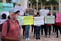 Jueves 10 de septiembre del 2020. Tuxtla Gutiérrez. Normalistas durante la protesta de esta tarde en la Secretaria de Educación