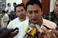 Lunes 3 de enero. Imágenes de las primeras sesiones del Cabildo Tuxtleco