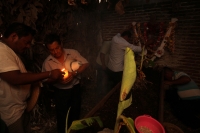 Viernes 9 de diciembre del 2016. Tuxtla Gutiérrez. La  Casita de la Siembra Zoque. Uno de los rituales más importantes dentro de El costumbre Zoque es la elaboración de la Casita de la Siembra, ceremonia realizada con carácter propiciatorio y adivinatorio