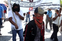 Jueves 26 de marzo del 2015. Tuxtla Gutiérrez. El Sacerdote Marcelo Pérez, párroco de Simojovel, al término de la peregrinación de 4 días por la paz que realiza el pueblo creyente y organizaciones sociales hacia la capital de de Chiapas