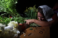 Jueves 17 de mayo del 2012. Tuxtla Gutiérrez, Chiapas. Esta mañana dan inicio las celebraciones en honor a San Pascual Bailón en donde se reúnen los grupos tradicionales de la etnia Zoque para iniciar el recorrido de El Carretón de San Pascualito por las Jueves 17 de mayo del 2012. Tuxtla Gutiérrez, Chiapas. Esta mañana dan inicio las celebraciones en honor a San Pascual Bailón en donde se reúnen los grupos tradicionales de la etnia Zoque para iniciar el recorrido de El Carretón de San Pascualito por las