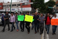 Miércoles 14 de junio del 2017. Tuxtla Gutiérrez El periodista Silvano bautista Ibarias continua recibiendo la solidaridad del gremio esta mañana al interponer su denuncia correspondiente en la CEDH
