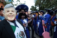 Martes 22 de enero del 2019. Suchiapa. Los diferentes personajes de la festividad de San Sebastián continúan con los recorridos tradicionales en el pueblo surimbo Martes 22 de enero del 2019. Suchiapa. Los diferentes personajes de la festividad de San Sebastián continúan con los recorridos tradicionales en el pueblo surimbo