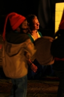 La Asociación Civil Sueñiños de San Cristóbal de las Casas celebra un año más de realizar actividades con niños pobres y en situaciones de riesgo con una marcha y obra de teatro en la Plaza de la Paz.