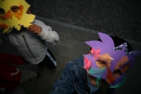 La Asociación Civil Sueñiños de San Cristóbal de las Casas celebra un año más de realizar actividades con niños pobres y en situaciones de riesgo con una marcha y obra de teatro en la Plaza de la Paz.
