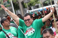 Domingo 29 de junio del 2014. Tuxtla Gutiérrez. A pesar de la derrota, sufriendo y disfrutando. (Secuencia durante la transmisión del partido entre México Y Holanda).