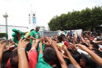 Domingo 29 de junio del 2014. Tuxtla Gutiérrez. A pesar de la derrota, sufriendo y disfrutando. (Secuencia durante la transmisión del partido entre México Y Holanda).