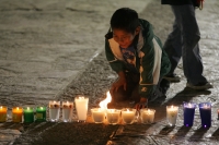 Martes 25 de enero. Durante las primeras horas de esta madrugada, el cuerpo de monseñor Samuel Ruiz García, quien fuera obispo emérito de la ciudad de San Cristóbal de las Casas llega a la Catedral de la Paz donde se celebra la homilía de Cuerpo Presente 
