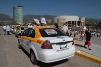 Jueves 14 de diciembre del 2017. Tuxtla Gutiérrez. Taxistas muestran su apoyo al pre candidato Meade en el Poli fórum de Chiapas.