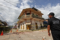 Foto/Gonzalo Gurguha. Lunes 7de julio del 2014. Aspectos de las afectaciones por el temblor d esta madrugada en Huixtla y en las comunidades en las cercanías del volcán Tacana en la frontera con Guatemala.