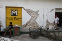 Foto/Gonzalo Gurguha. Lunes 7de julio del 2014. Aspectos de las afectaciones por el temblor d esta madrugada en Huixtla y en las comunidades en las cercanías del volcán Tacana en la frontera con Guatemala.