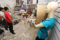 Foto/Gonzalo Gurguha. Lunes 7de julio del 2014. Aspectos de las afectaciones por el temblor d esta madrugada en Huixtla y en las comunidades en las cercanías del volcán Tacana en la frontera con Guatemala.