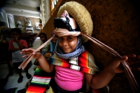 Los habitantes de la Colonia de Terán se reúnen este día para realizar los festejos tradicionales de la Santa Cruz, la cual es venerada por los habitantes del poniente de la ciudad de Tuxtla Gutiérrez, Chiapas.