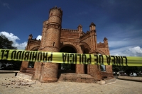 Sábado 9 de septiembre del 2017. Tuxtla Gutiérrez. Las huellas del fuerte temblor se observan en algunos de los edificios públicos y casas de los pueblos chiapanecos.