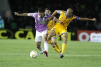 Sábado 28 de noviembre del 2015. Tuxtla Gutiérrez. Aspectos del partido de vuelta entre jaguares de Chiapas y la UANL.