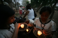 Especial/28 años de la explosión del Chichonal, El Espíritu de Nuestras Señora Humeante/Las nuevas generaciones formadas por jóvenes nacidos en la comunidad Nuevo Carmen Tonapak participan de las ceremonias tradicionales Zoques con la que los sobrevivient