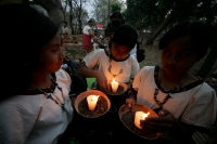 Especial/28 años de la explosión del Chichonal, El Espíritu de Nuestras Señora Humeante/Las nuevas generaciones formadas por jóvenes nacidos en la comunidad Nuevo Carmen Tonapak participan de las ceremonias tradicionales Zoques con la que los sobrevivient