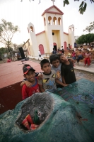 Especial/28 años de la explosión del Chichonal, el espíritu de Nuestra Señora Humeante/Las nuevas generaciones de los pobladores de la comunidad Nuevo Carmen Tonapak son educados para preservar la memoria de las comunidades Zoques destruidas por la explos