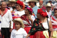 Viernes 3 de junio del 2016. Tuxtla Gutiérrez. La danza de las Espuelas. La danza de la Octava de Corpus o de las Espuelas o tonguy etzé reúne a las familias de la comunidad indÃgena Zoque de la depresión central de Chiapas quienes preservan la vestimenta Viernes 3 de junio del 2016. Tuxtla Gutiérrez. La danza de las Espuelas. La danza de la Octava de Corpus o de las Espuelas o tonguy etzé reúne a las familias de la comunidad indÃgena Zoque de la depresión central de Chiapas quienes preservan la vestimenta