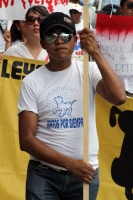 Domingo 27 de febrero. Organizaciones civiles marchan este medio día en la Av central para exigir a las autoridades el respeto por los animales y en contra de las corridas de toros realizando una representación de la violencia en la tauromaquia y la vejac